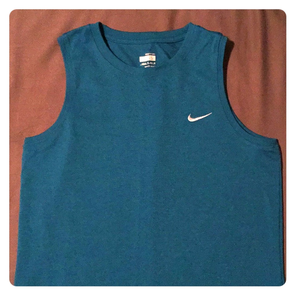Nike Fit Dry blue muscle tank
